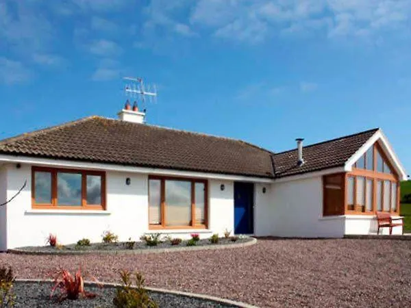 Lough Cluhir Cottage Myross photo